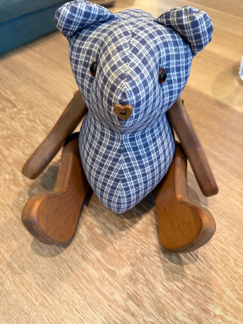 1987 Creative Calico Crafts Woodin Family Plaid Teddy Bear Wood Limbs